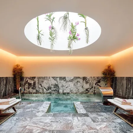 The One Palacio Da Anunciada Lissabon