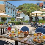The One Palácio Da Anunciada Hotel 5*