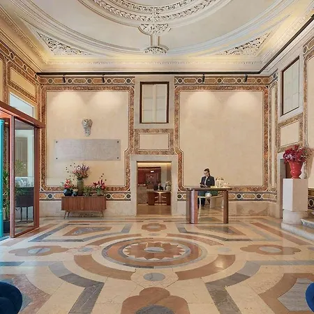 Hotel The One Palácio Da Anunciada
