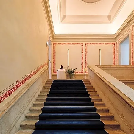 The One Palácio Da Anunciada 5*