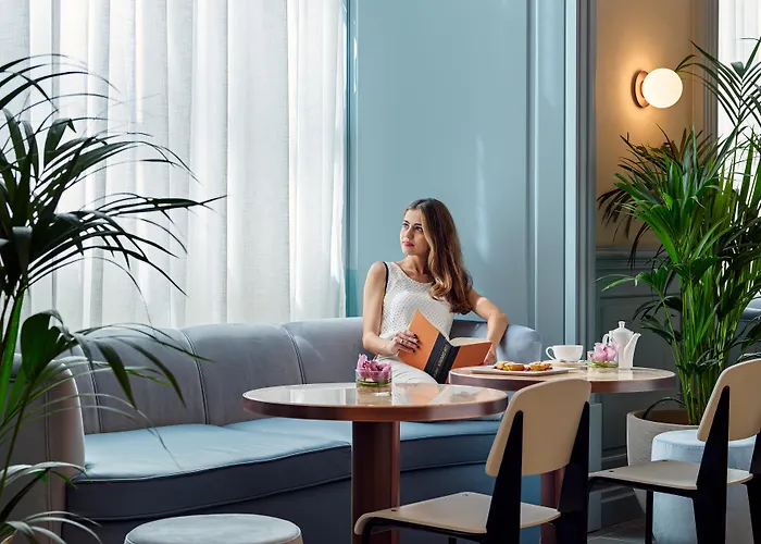 The One Palácio Da Anunciada