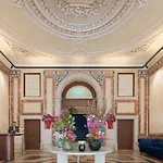 Готель The One Palacio Da Anunciada 5*