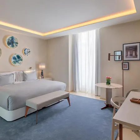 The One Palácio Da Anunciada Hotel 5*